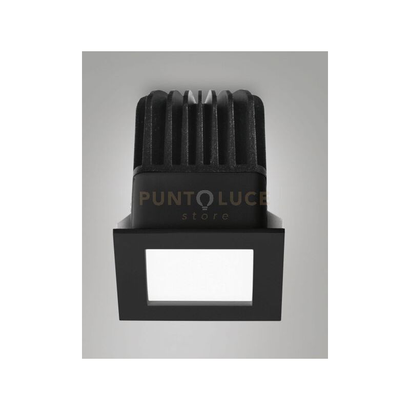 foto del prodotto quito faretto incasso quadro nero 6,2x6,2cm c dri 12w 3000k 1150lm