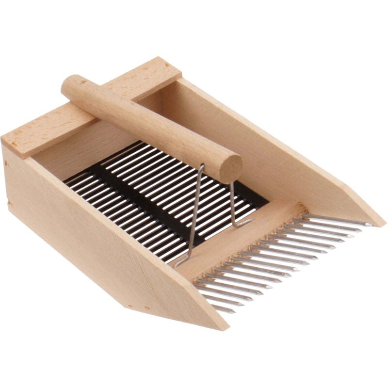 foto del prodotto raccogli bacche e mirtilli in legno con pettine a denti in acciaio