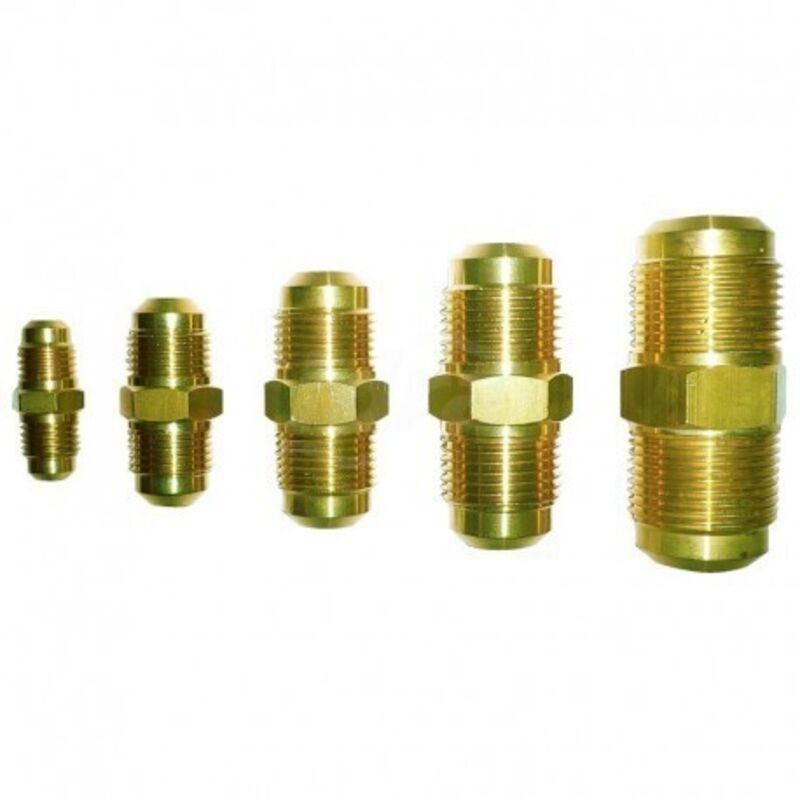 foto del prodotto raccordo diritto in ottone per tubi in rame 1 2x1 2 tecnogas cod. 11332 