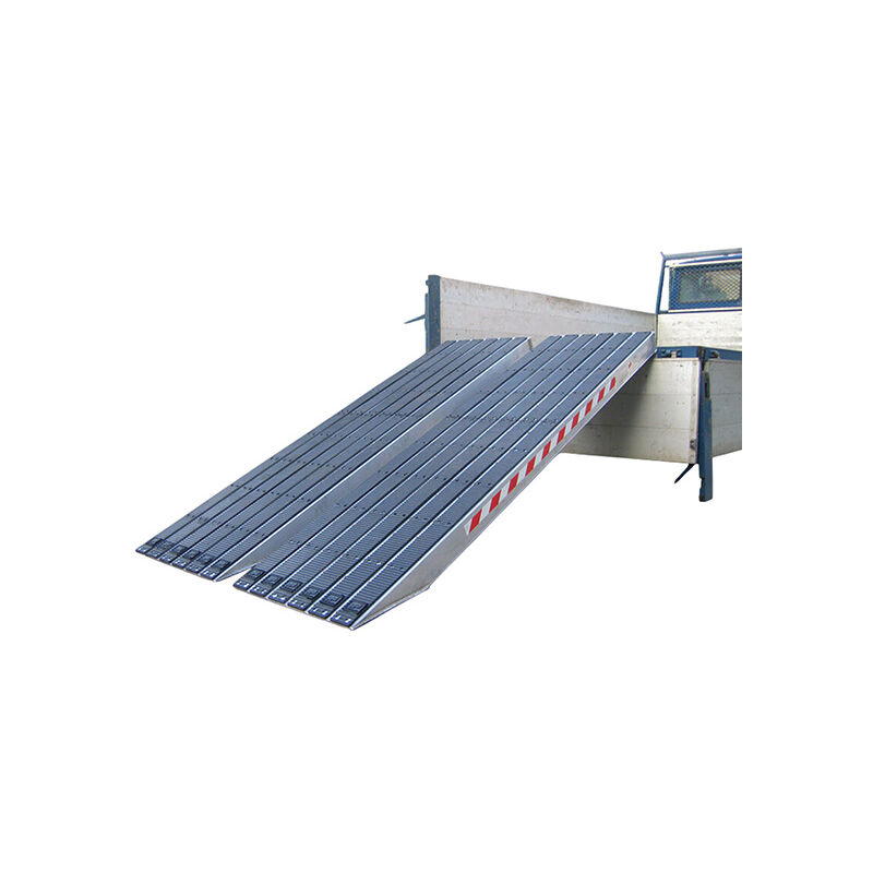 foto del prodotto rampa di 2.50m alt. raggiungibile 750mm portata max in base al passo 1.00m 13200kg prezzo unitario m120s 3 25ru