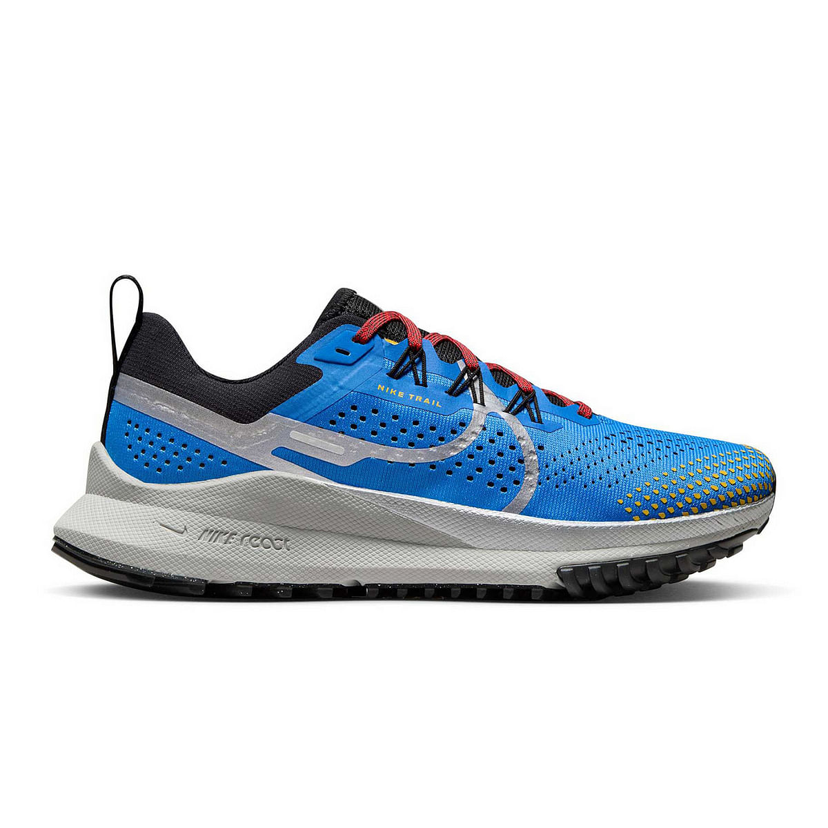 foto del prodotto react pegasus trail 4 donna