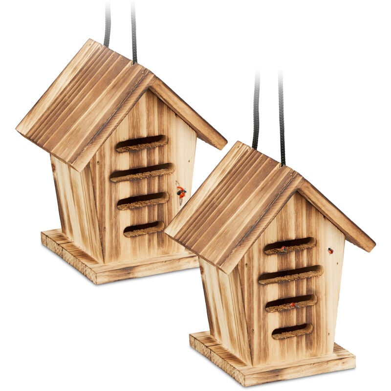 foto del prodotto relaxdays casetta per coccinelle, set da 2 case in legno fiammato da appendere in giardino, hotel per insetti, marrone