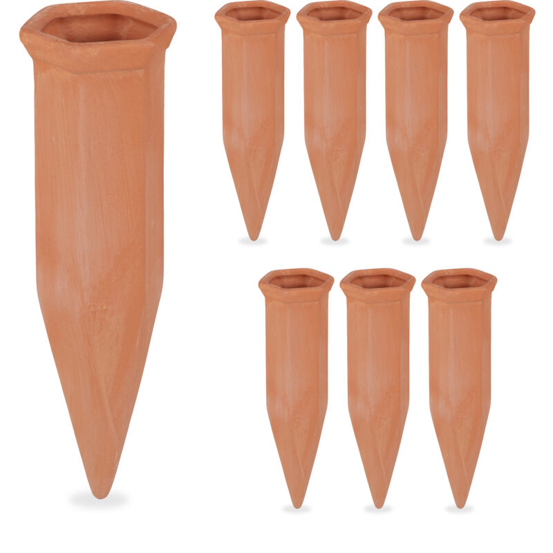 foto del prodotto relaxdays coni da irrigazione, in set da 8, per piante e fiori, innaffiatori per bottiglie pet da 1,5 litri, terracotta