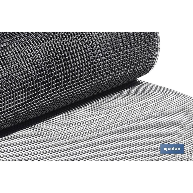 foto del prodotto rete da giardino quadrata in plastica da 10 mm grigio argento 1x25 m