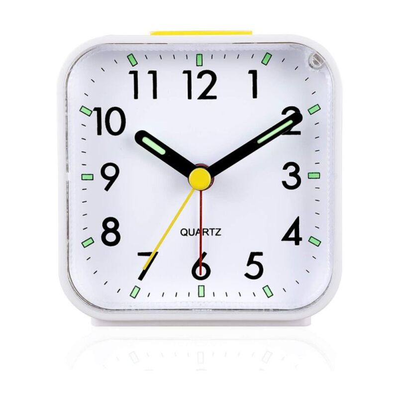 foto del prodotto rnemitery sveglia analogica silenziosa senza ticchettio, risveglio delicato, segnali acustici, aumento del volume, funzioni snooze e luce a