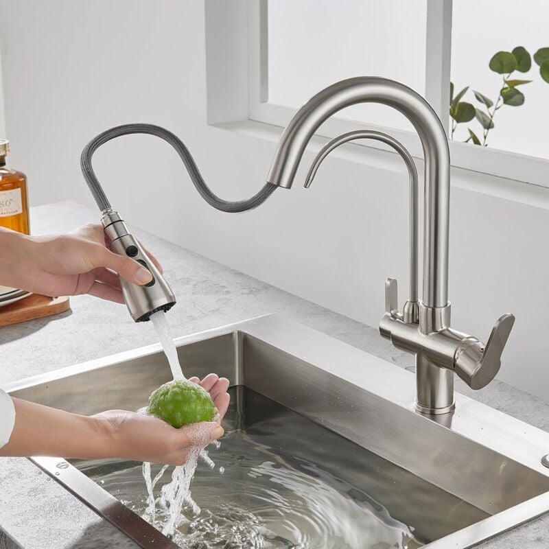 foto del prodotto rubinetto cucina con doccetta estraibile, rubinetto lavelloo girevole a 360 con due uscite d acqua