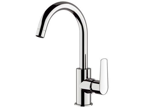 foto del prodotto rubinetto per cucina con bocca alta girevole, modello corto serie vanity