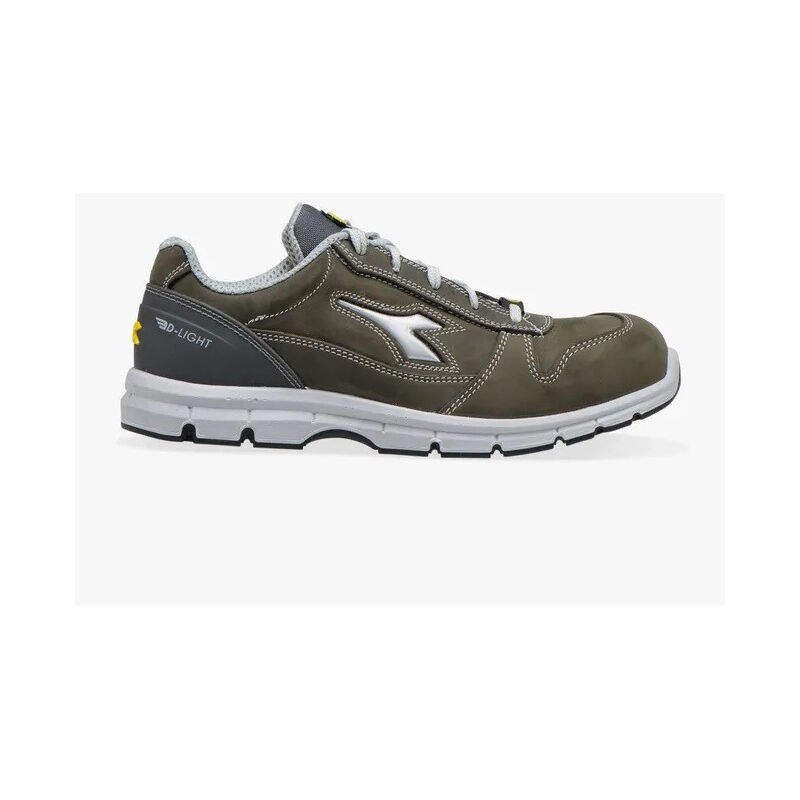 foto del prodotto run ii low s3 src esd scarpa di sicurezza t.41 castello grigio diadora