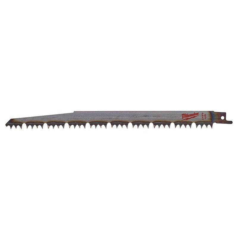 foto del prodotto saber saw blade 240x5.5 6 mm milwaukee ve 3 unit per legno