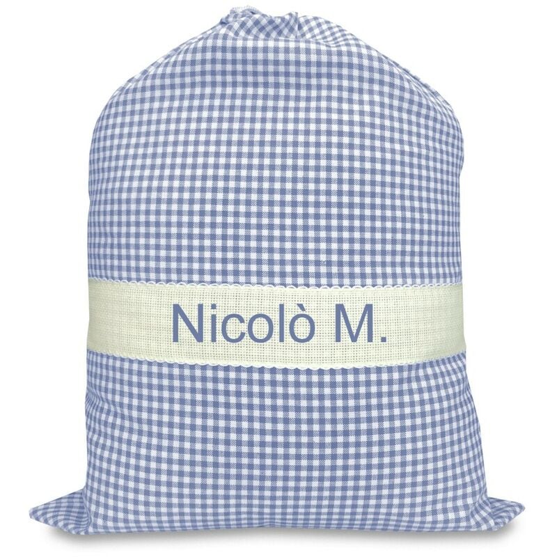 foto del prodotto sacchetto asilo ricamato e personalizzato misura cm. 34x48 a quadretti azzurro