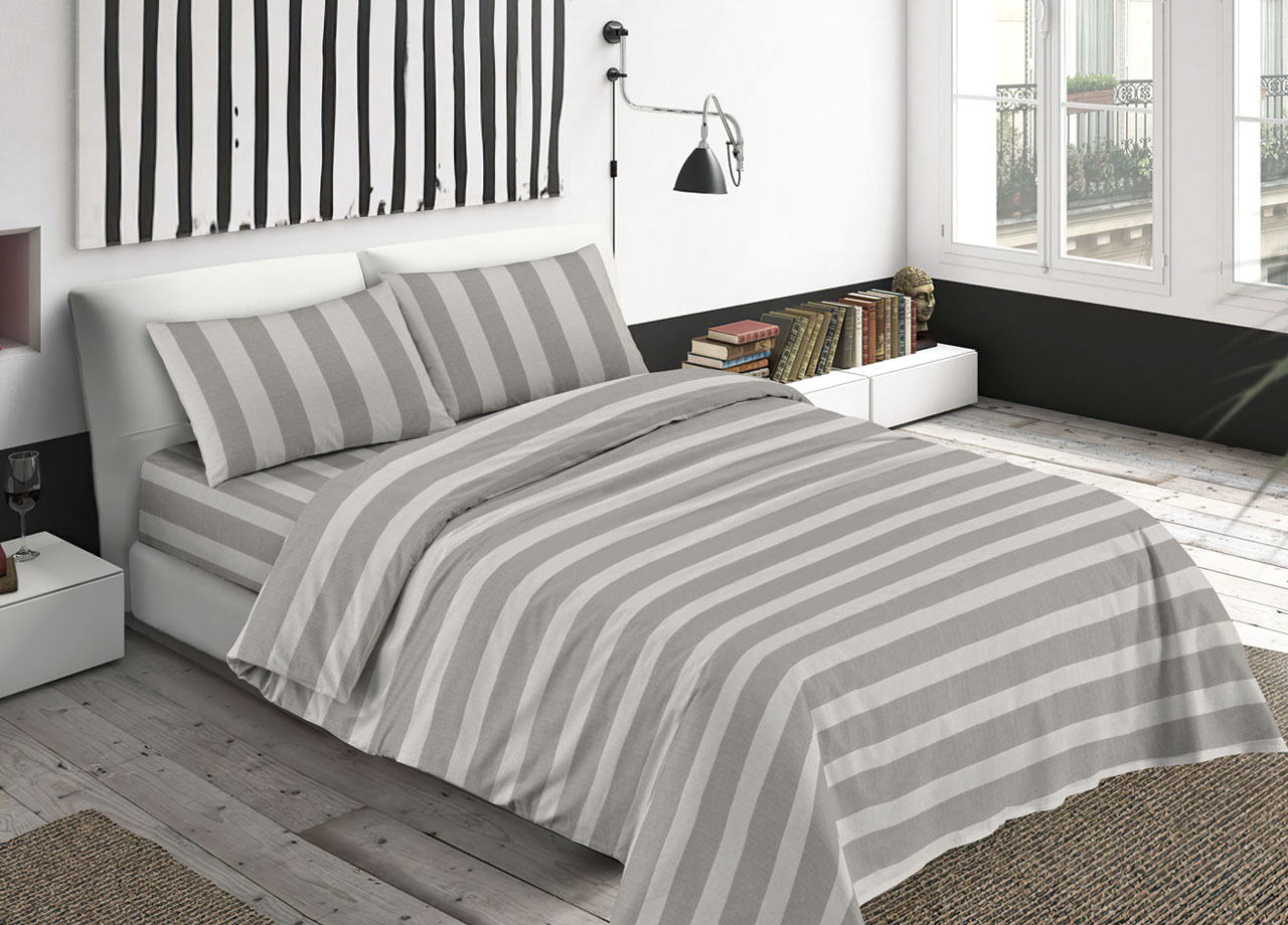 foto del prodotto sacco copripiumino piumone letto in 100 cotone made italy vari disegni rp piazza 1 2 riga larga grigio