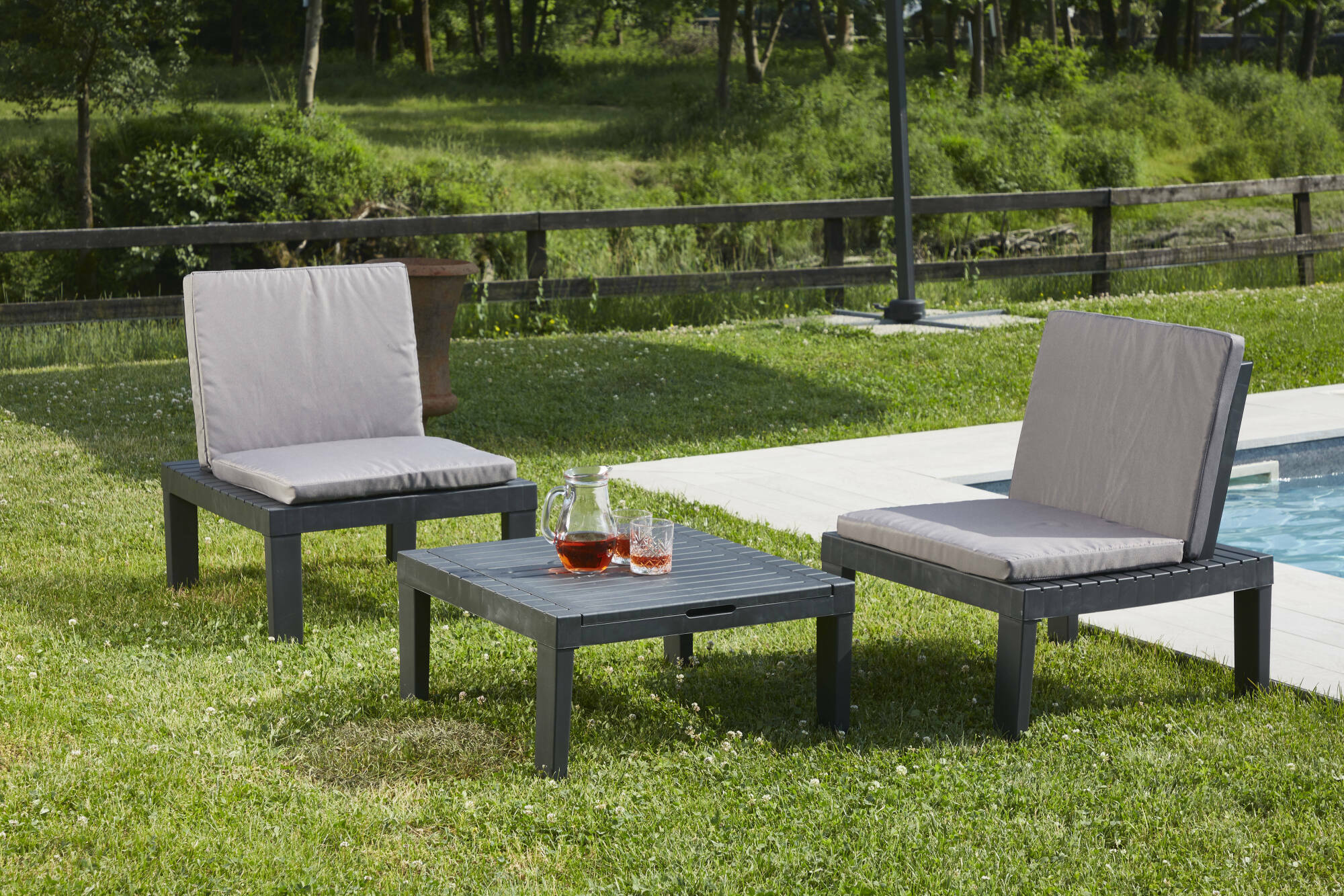 immagine 0 del prodotto salottino da esterno aixela, set da giardino con 2 sedute con schienale ed 1 modulo multifunzione, salottino con cuscini, 100 made in italy, antracite