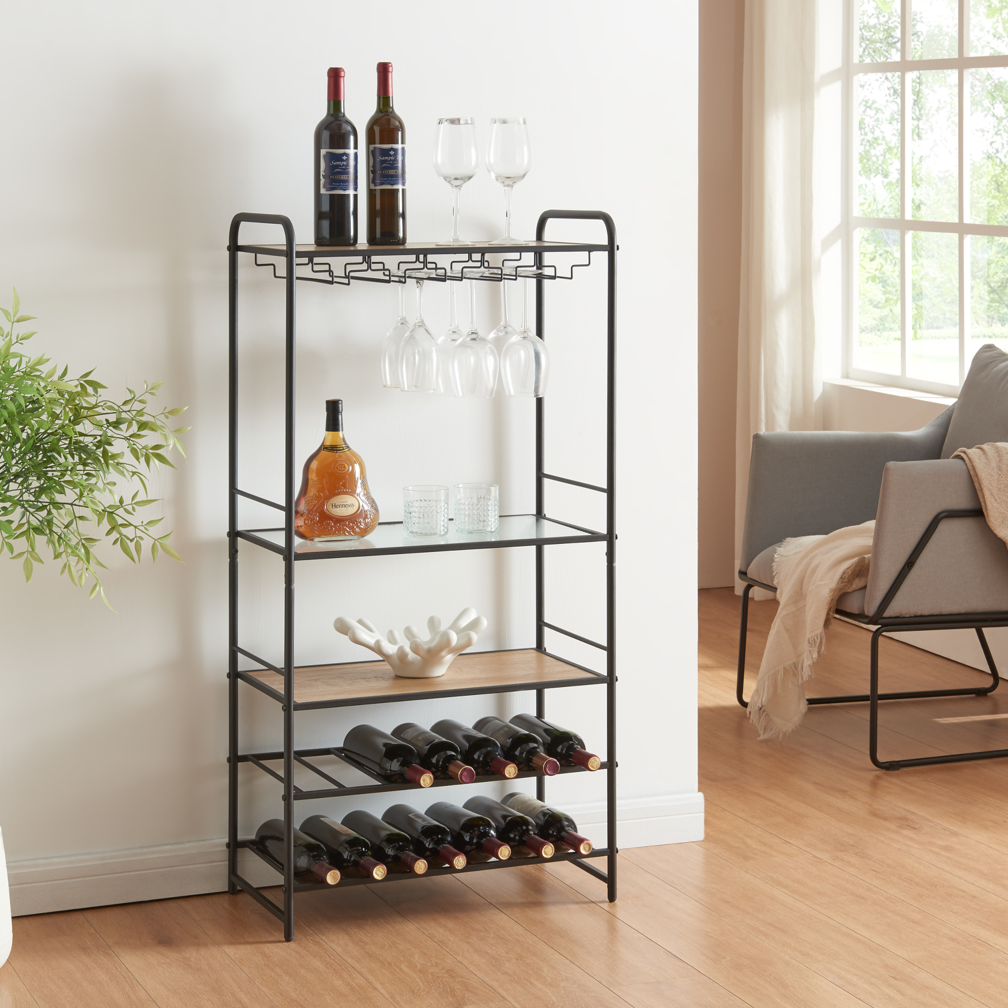 foto del prodotto scaffale hustadvika portabottiglie da vino e calici con piani di appoggio nero effetto rovere en.casa 