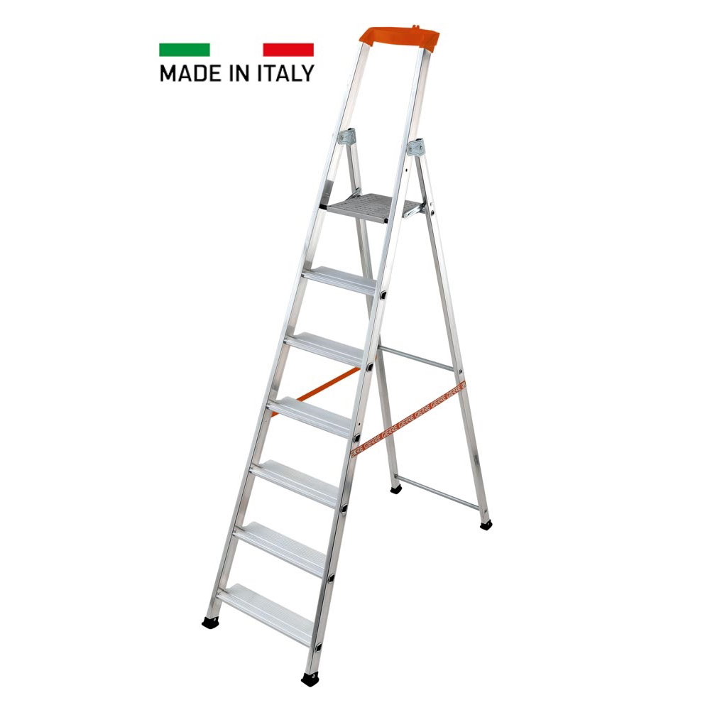 foto del prodotto scala domestica in alluminio 7 gradini 6 1 con pedana modello stabila gierre al740