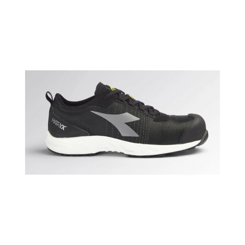 foto del prodotto scarpa bassa s3 esd con suola vibram diadora nero t.41 701.177679 t.41