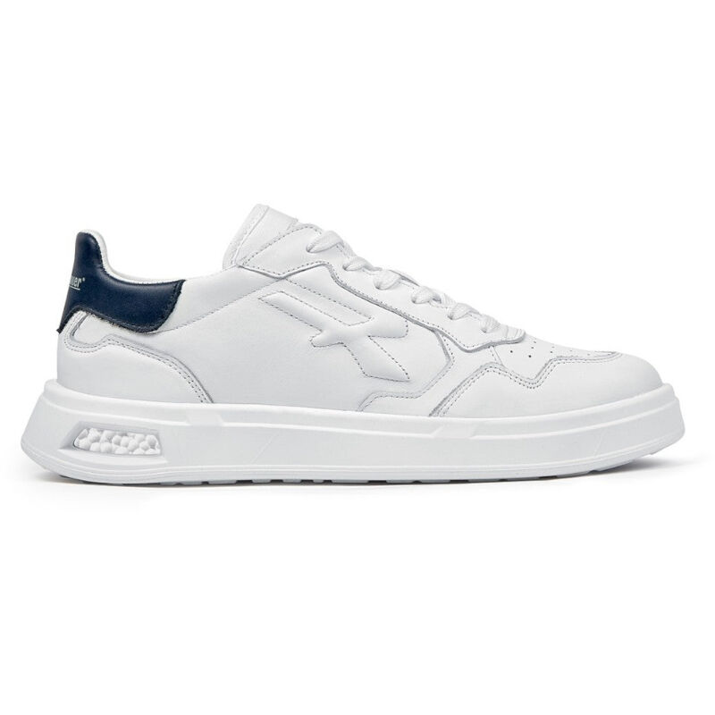 foto del prodotto scarpa bassa urban in morbida pelle bianca con fodera in pelle e cotone linguetta tessuto suola antiscivolo infinergy 42