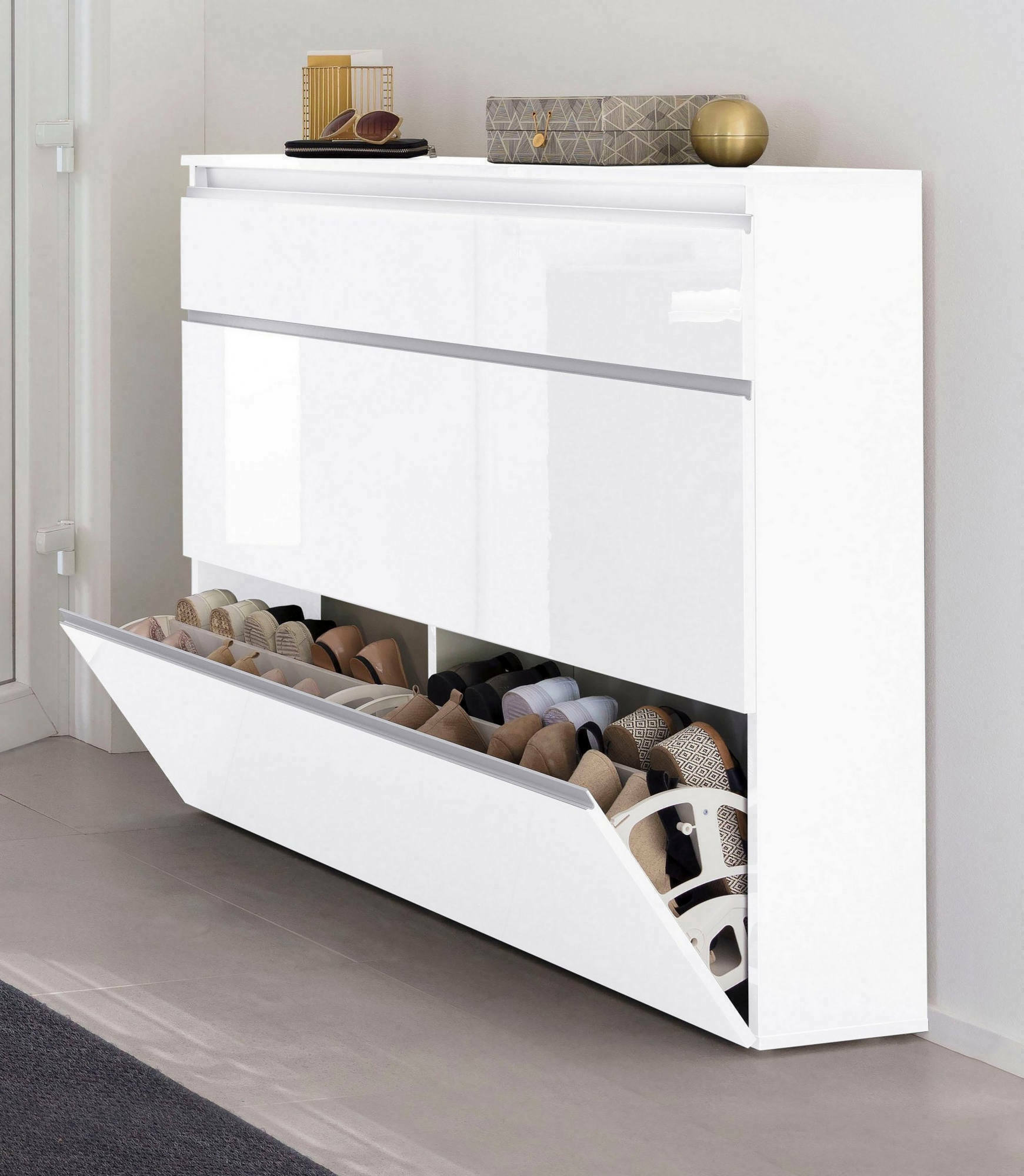 foto del prodotto scarpiera amuri, made in italy, a 2 ante e 1 anta a ribalta, mobile portascarpe da ingresso, cm 120x27h108, bianco lucido
