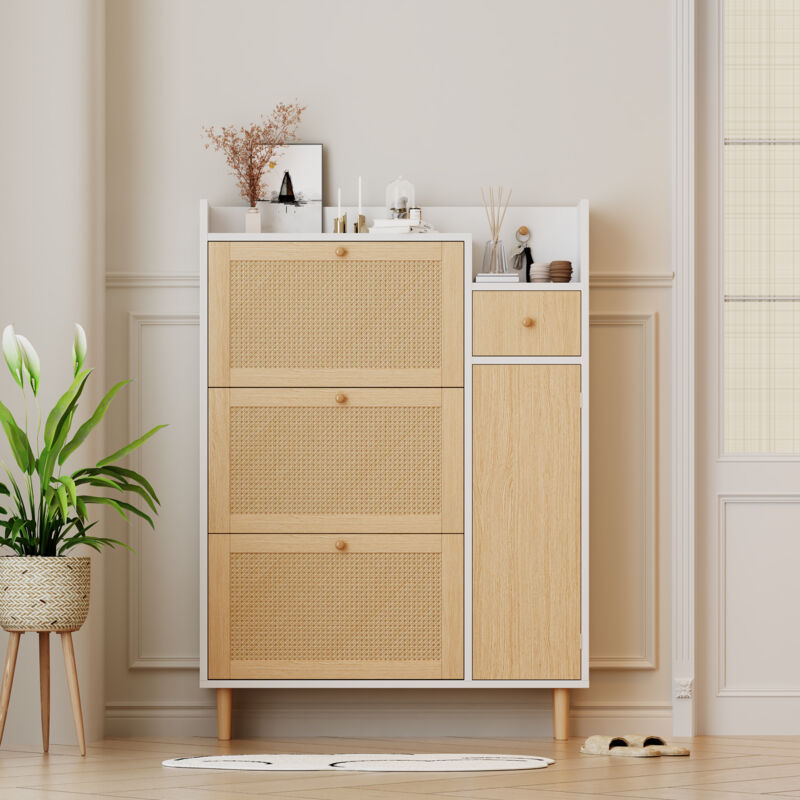 foto del prodotto scarpiera in legno e rattan adatta per ingressi stretti 3 ante basculanti e 1 cassetto con gambe e maniglie in legno massello dimensioni 