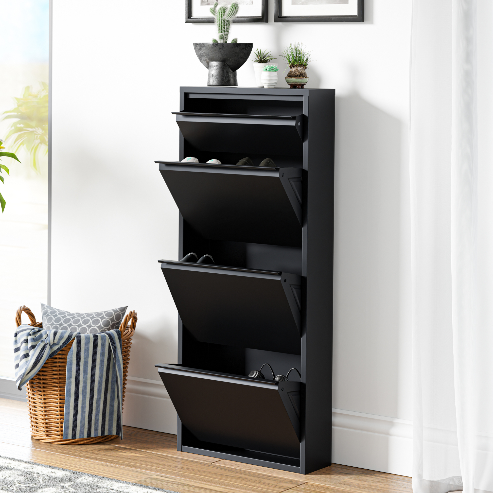 foto del prodotto scarpiera sokndal con 3 1 contenitori ribaltabili portascarpe in metallo nero en.casa 