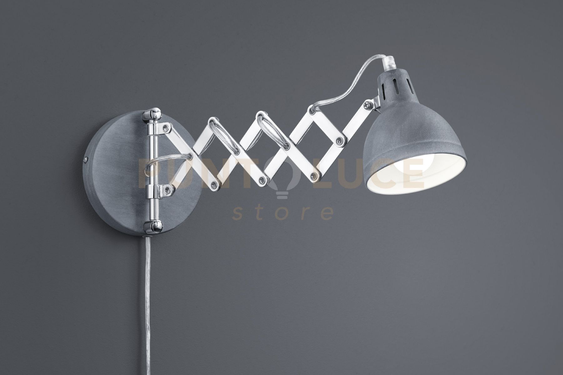 foto del prodotto scissor applique forbice metallo cromato diffusore metallo effetto cemento l. max 53cm 1 luce attacco e14