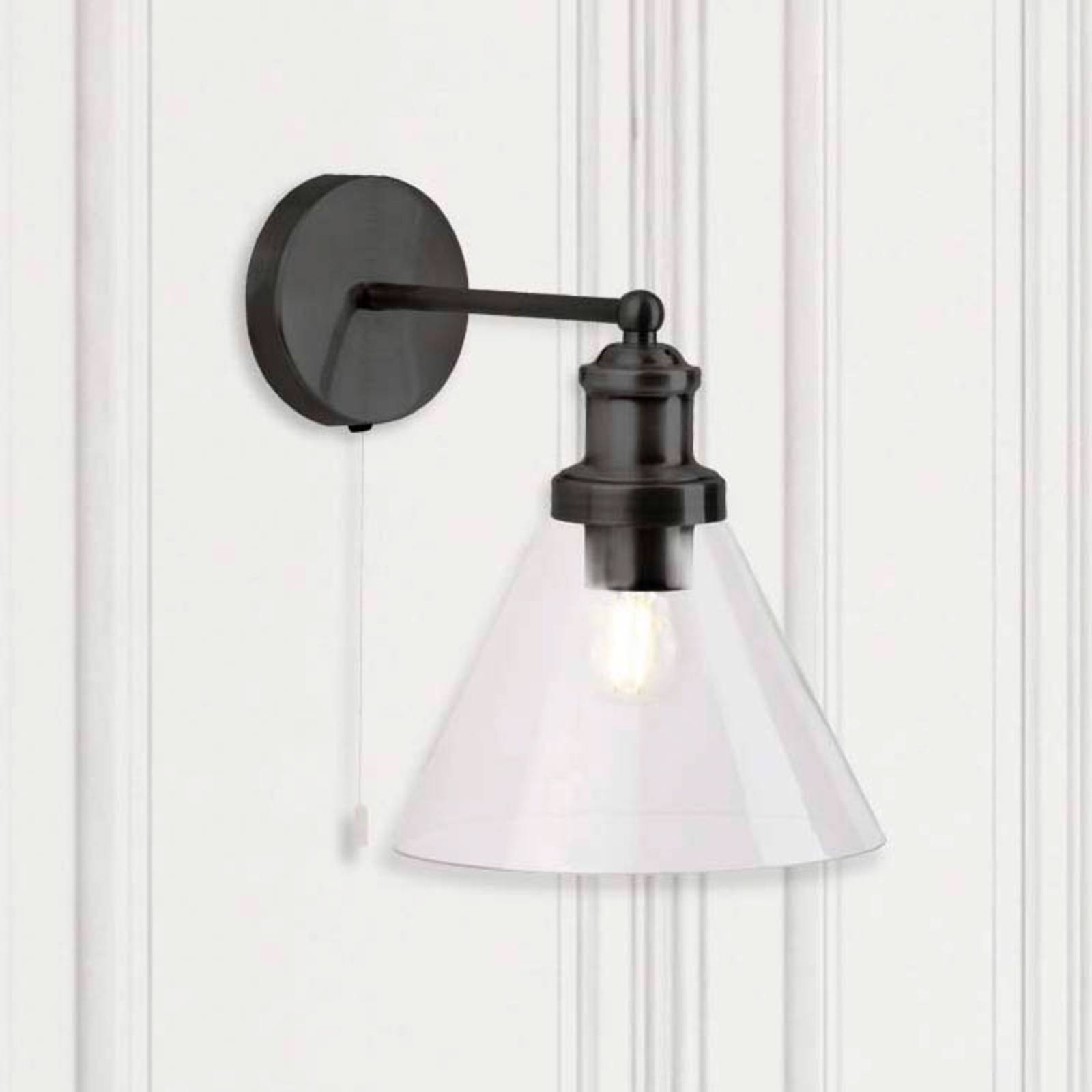 foto del prodotto searchlight applique a piramide, nero