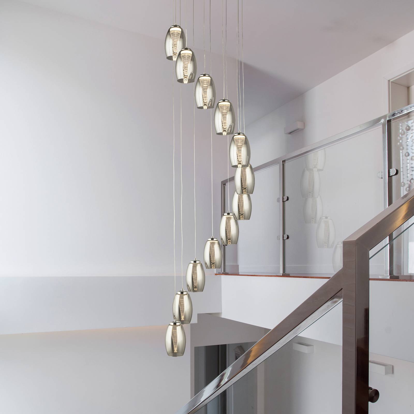 foto del prodotto searchlight lampada a sospensione cyclone led, a 12 luci, color fumo, vetro