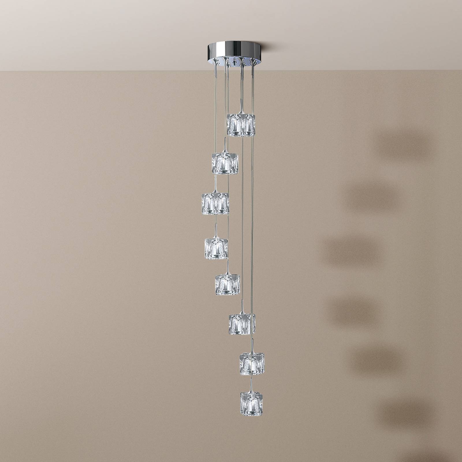 foto del prodotto searchlight lampada a sospensione ice cube led, a 8 luci, cromo, vetro cristallo