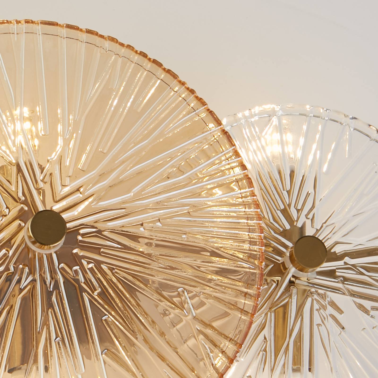 foto del prodotto searchlight plafoniera wagon wheel, a 6 luci