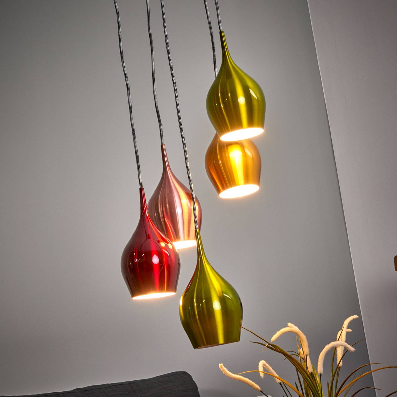 foto del prodotto searchlight vibrante lampada sosp paralumi colorati 5 luci