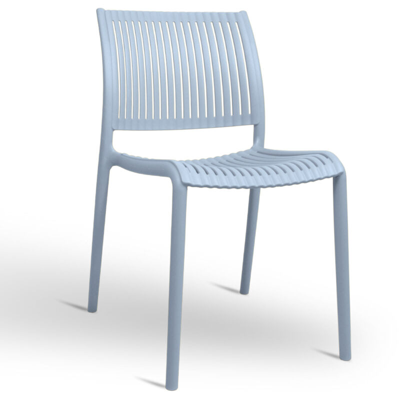 foto del prodotto sedia aurora da esterno in plastica colore azzurro chiaro modello comfort