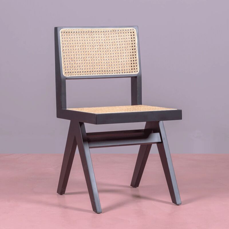 foto del prodotto sedia classica in rattan compass nero nest dream