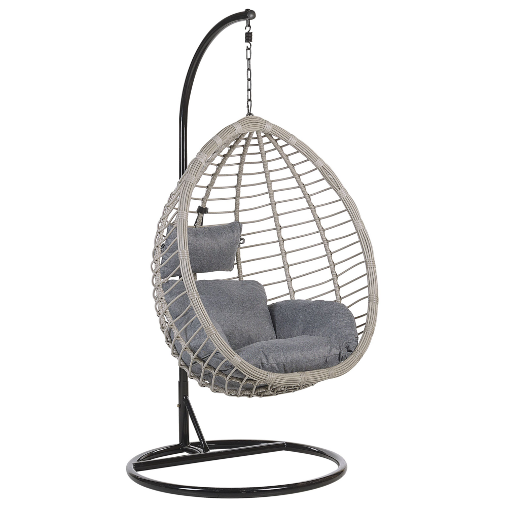 foto del prodotto sedia sospesa poltrona pensile in rattan nero con struttura in metallo per interni ed esterni a forma di uovo moderna boho
