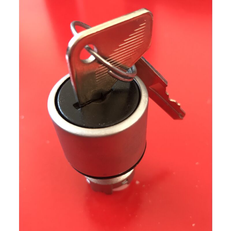 foto del prodotto selettore 3 posizioni 22mm con chiave integrata cge184439 funzionante