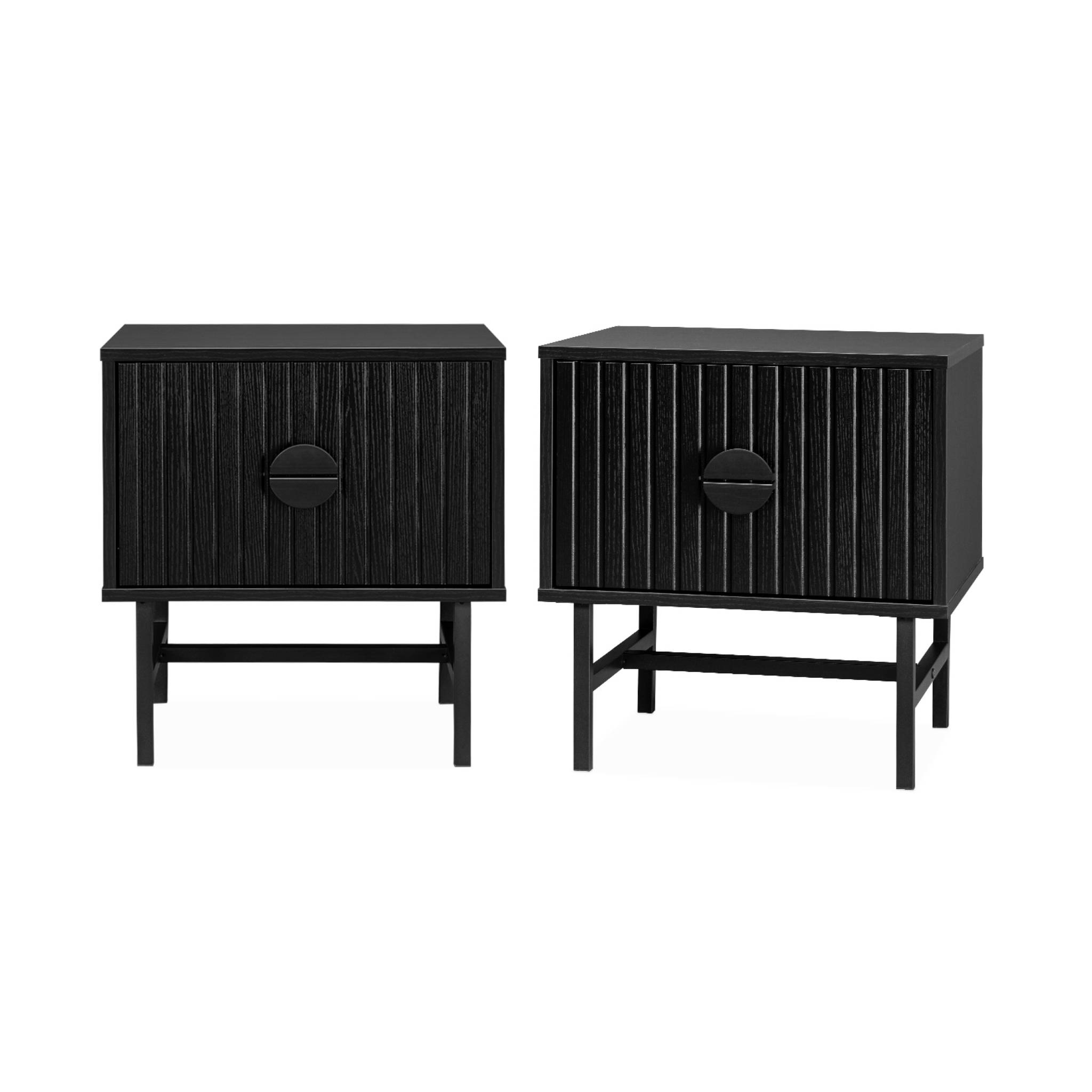 foto del prodotto set 2 comodini effetto legno scanalato, nero