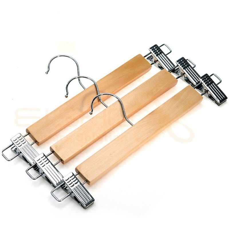 foto del prodotto set 3 grucce stampelle appendiabito legno vestiti pantaloni giacche con clip trade shop traesio