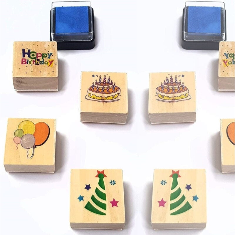 foto del prodotto set 4 pezzi timbri effetto legno quadrato happy birthday timbro timbrini - - trade shop traesio