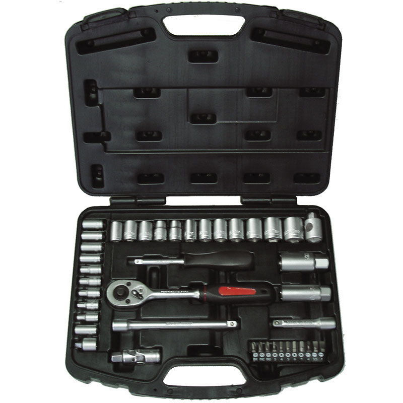 foto del prodotto set chiavi a bussola 1/4 e 1/2 con cricchetto fervi 0679