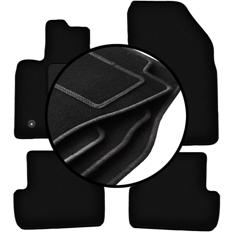 foto del prodotto set completo di tappetini in velluto per dacia sandero iii hatchback 2021 