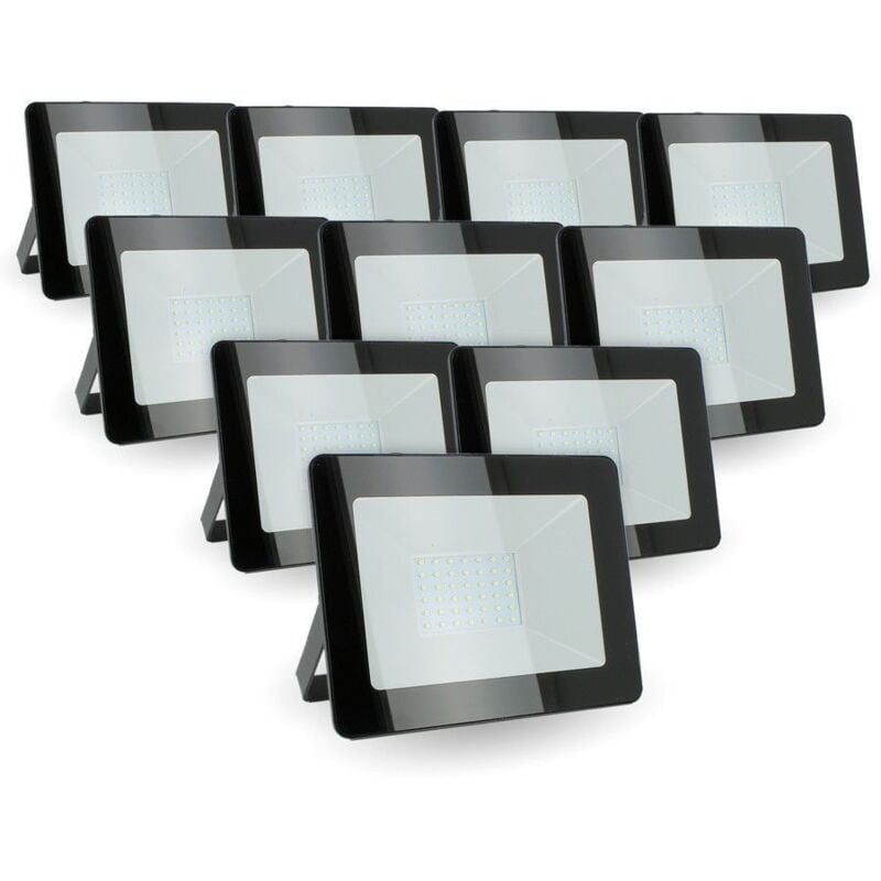 foto del prodotto set di 10 faretti led da esterno 30w ip65 temp rature de couleur 6000k bianco freddo