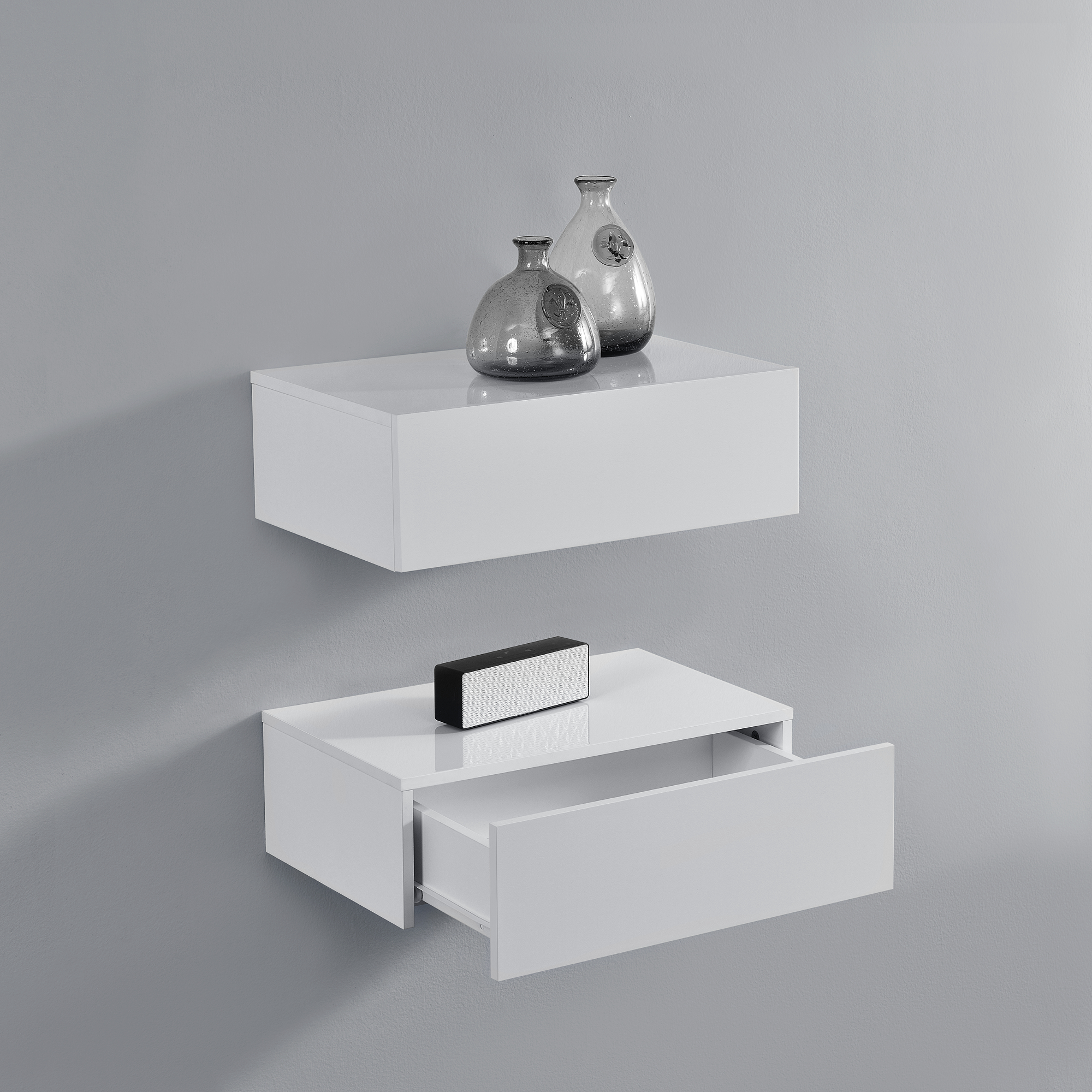 foto del prodotto set di 2 comodini da parete con cassetto 46x30x15 cm bianco lucido en.casa 
