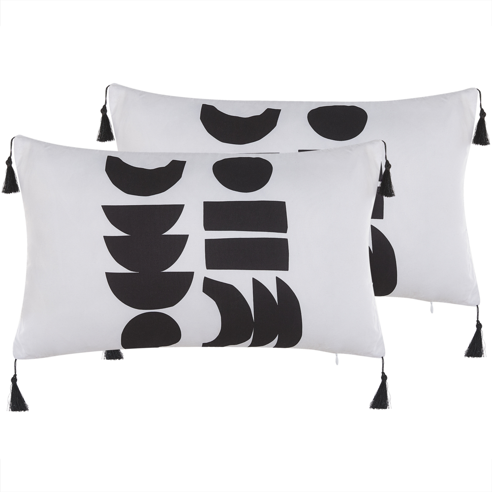 foto del prodotto set di 2 cuscini motivo geometrico nappe 30 x 50 cm bianco e nero
