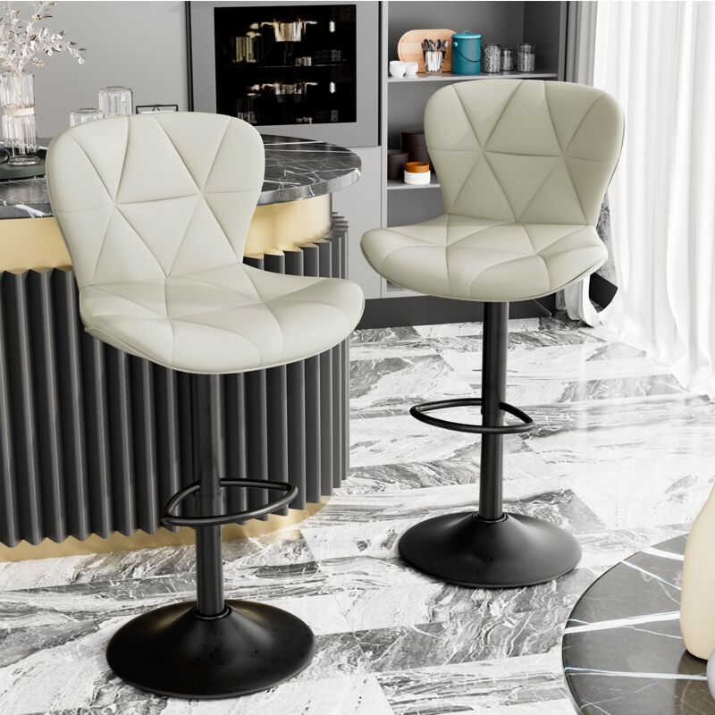 foto del prodotto set di 2 sgabelli da bar, sedie da bar con poggiapiedi, sgabelli alti regolabili, sedile da bar per cucina, bancone, bar, bianco