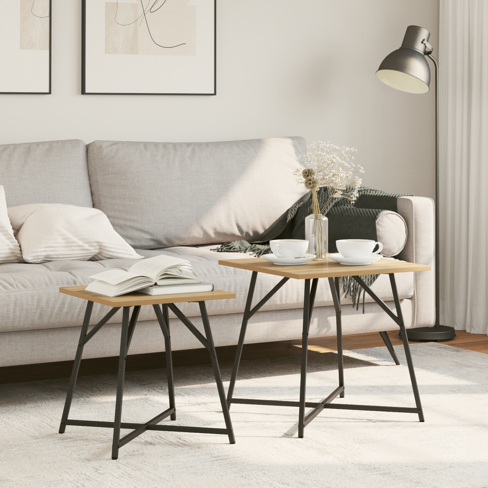 foto del prodotto set di 2 tavoli in rovere artigianale con legno ingegnerizzato e metallo