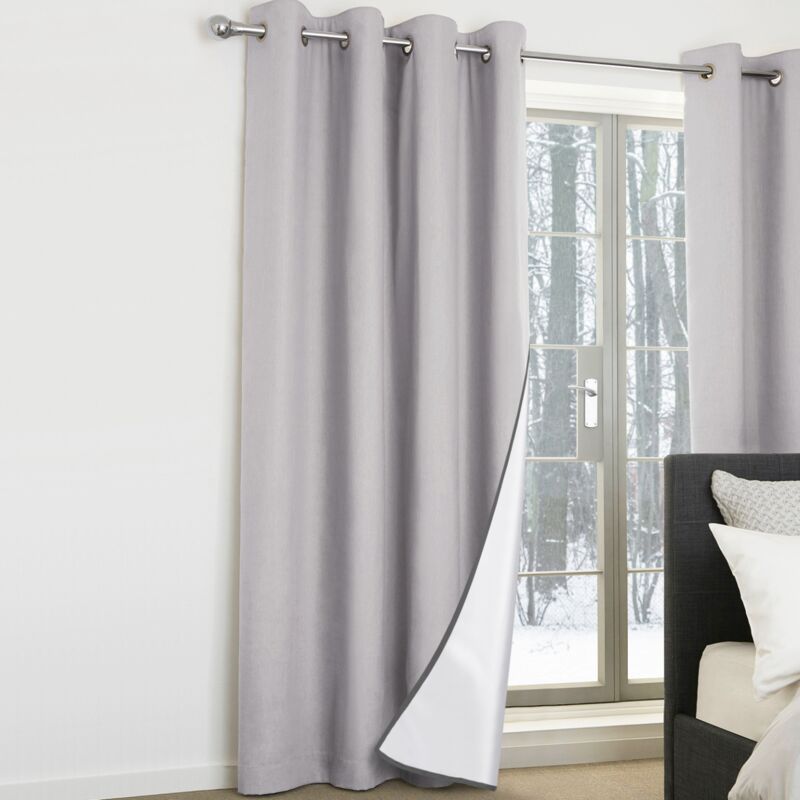 foto del prodotto set di 2 tende termiche grigio claro 135x240 cm