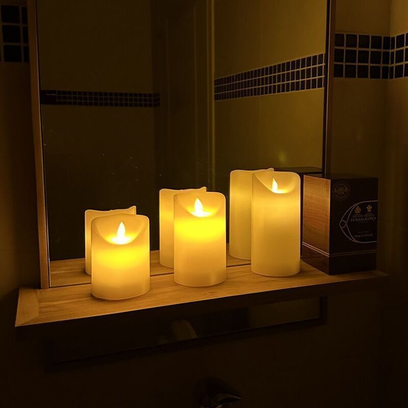 foto del prodotto set di 3 candele led con fiamma tremolante con telecomando