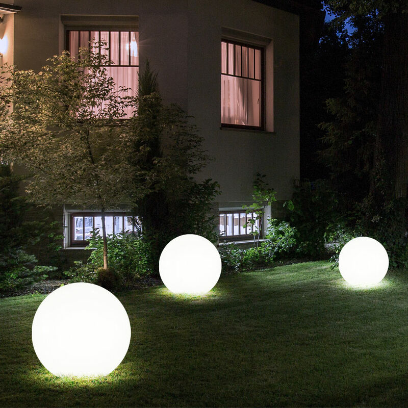 foto del prodotto set di 3 lampade a spina da esterno led solare globo luminoso lampada da giardino globo bianco lampada da esterno, diametro x altezza 20 x 62 cm,