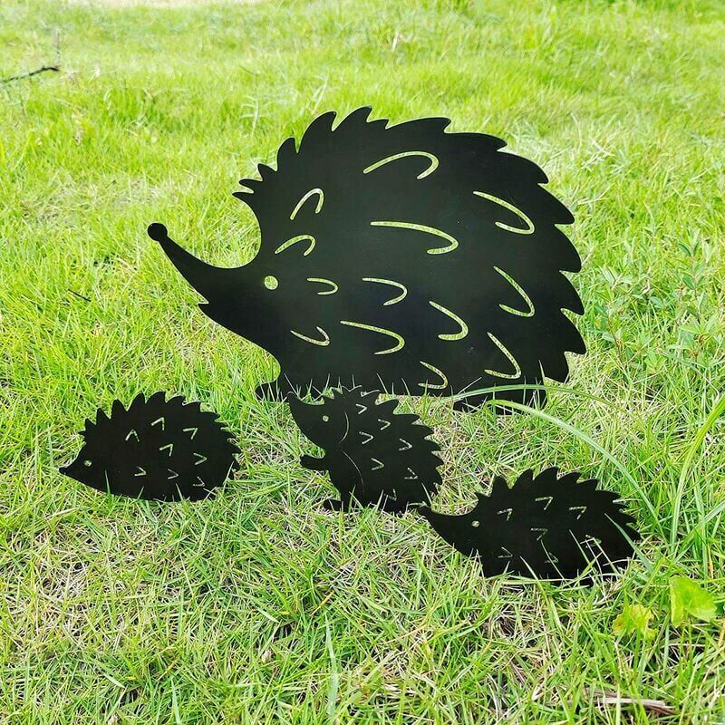 foto del prodotto set di 4 paletti da riccio in metallo, paletti da giardino a forma di animale, accessori decorativi per esterni e giardini