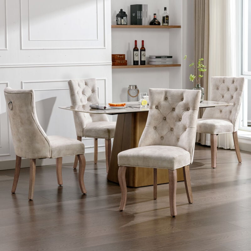 foto del prodotto set di 4 sedie da pranzo in velluto, schienale alto. con trapuntatura a bottoni. struttura in legno, beige chiaro
