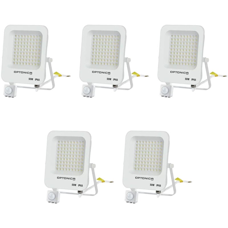 foto del prodotto set di 5 proiettori a led con rilevatore bianco 50w ip65 4700lm impermeabile giorno 6000k