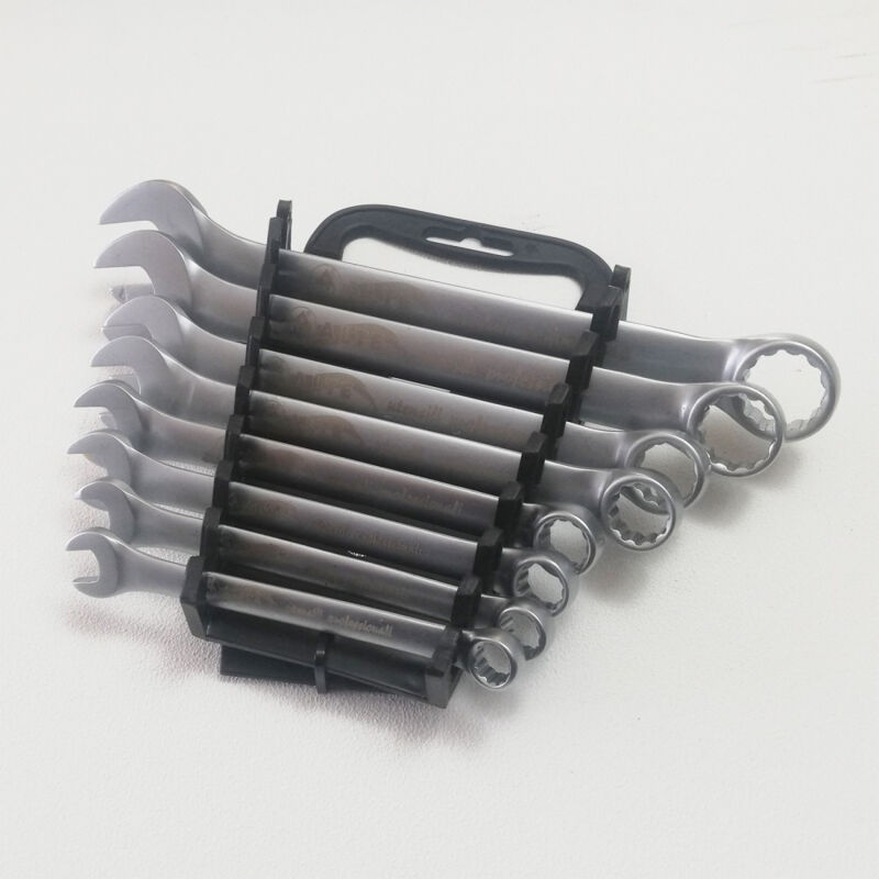 foto del prodotto set di 8 chiavi combinate da 8 a 19mm